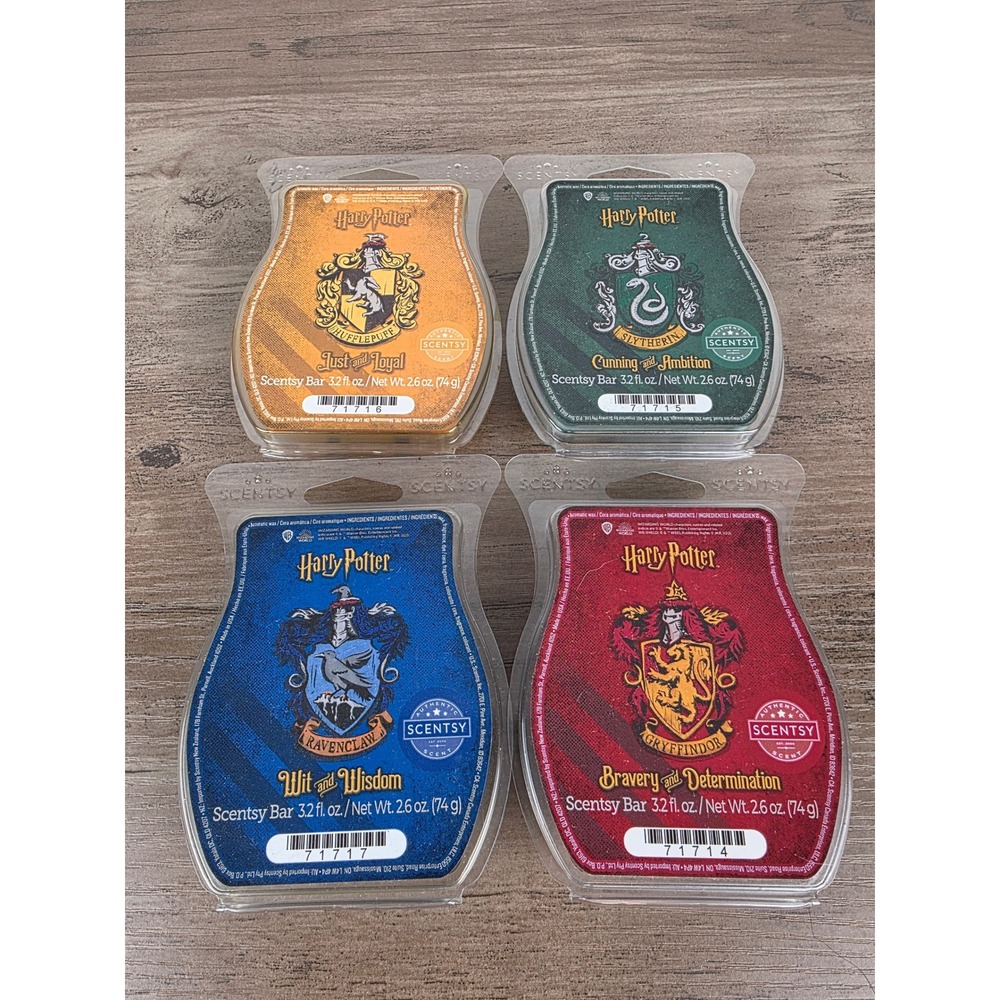 Harry Potter Scentsy Wax Melt 4 Pack Gryffindor Slytherin Ravenclaw Hufflepuff